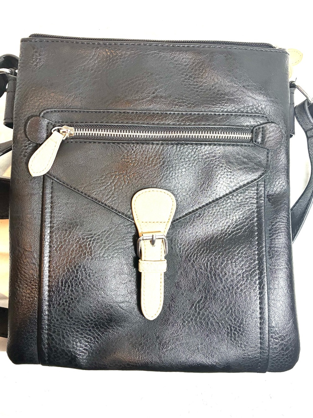 Charming Charlie Black Faux Leather Small Crossbody Bag Adjustable Strap - Picture 3 of 15